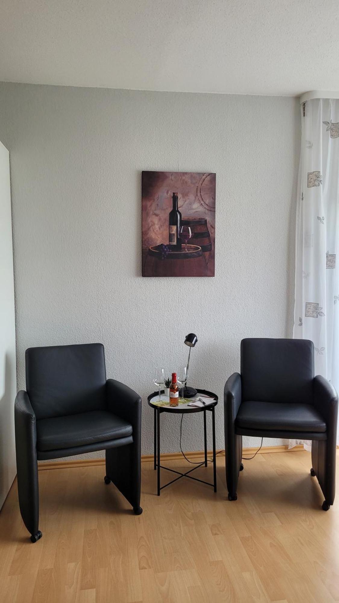 Ihr Bett Mit Blick Auf Die Weinberge 巴特迪克海姆 外观 照片