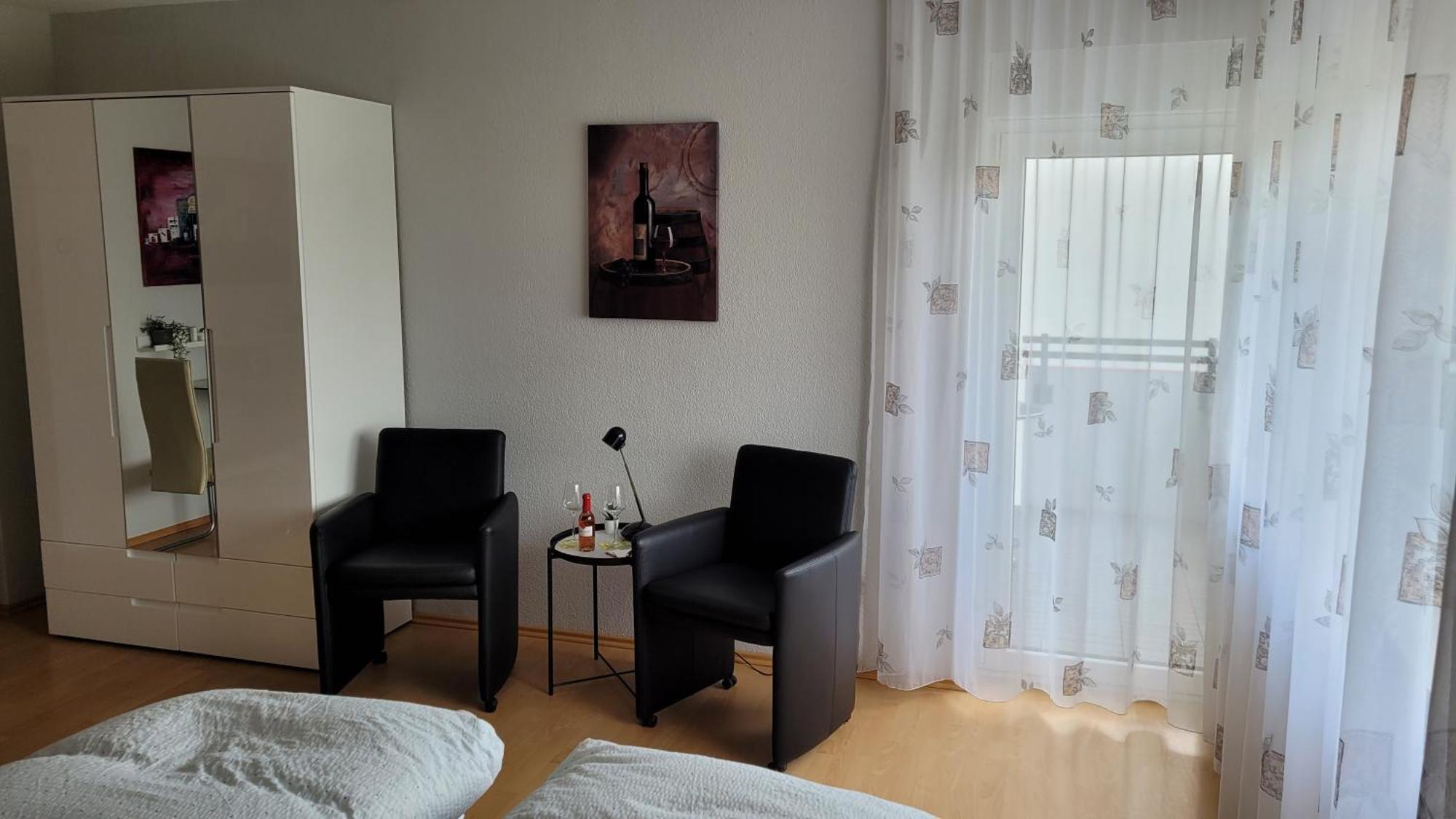 Ihr Bett Mit Blick Auf Die Weinberge 巴特迪克海姆 外观 照片